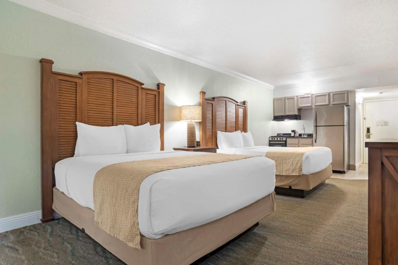 Western On The 3* Gulf Shores